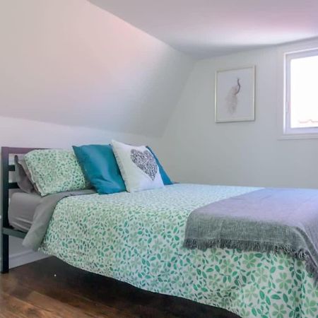 Amazing Location In Saint John 2 Bedroom Modern Parking New Exterior foto