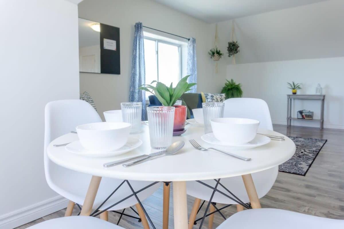 Amazing Location In Saint John 2 Bedroom Modern Parking New Exterior foto